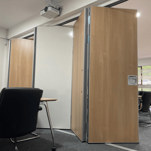 Folding Soundproof Partitions